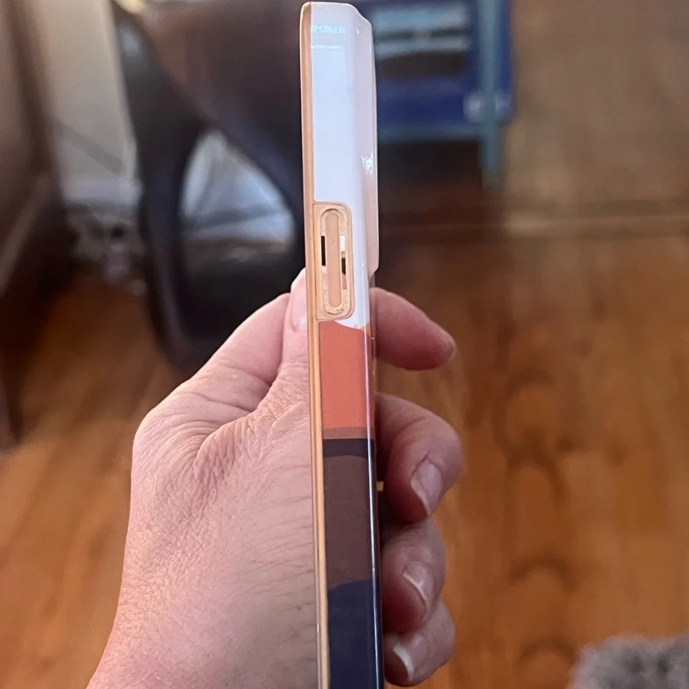iPhone 13 Pro case by Casely with Mag Safe